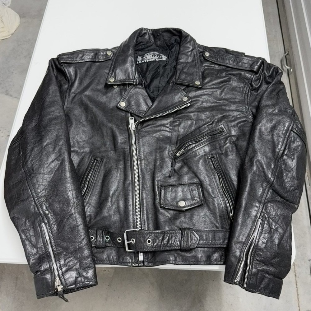 Vintage Leather King Mens Black Leather Motorcycle Biker Jacket Belted mens L